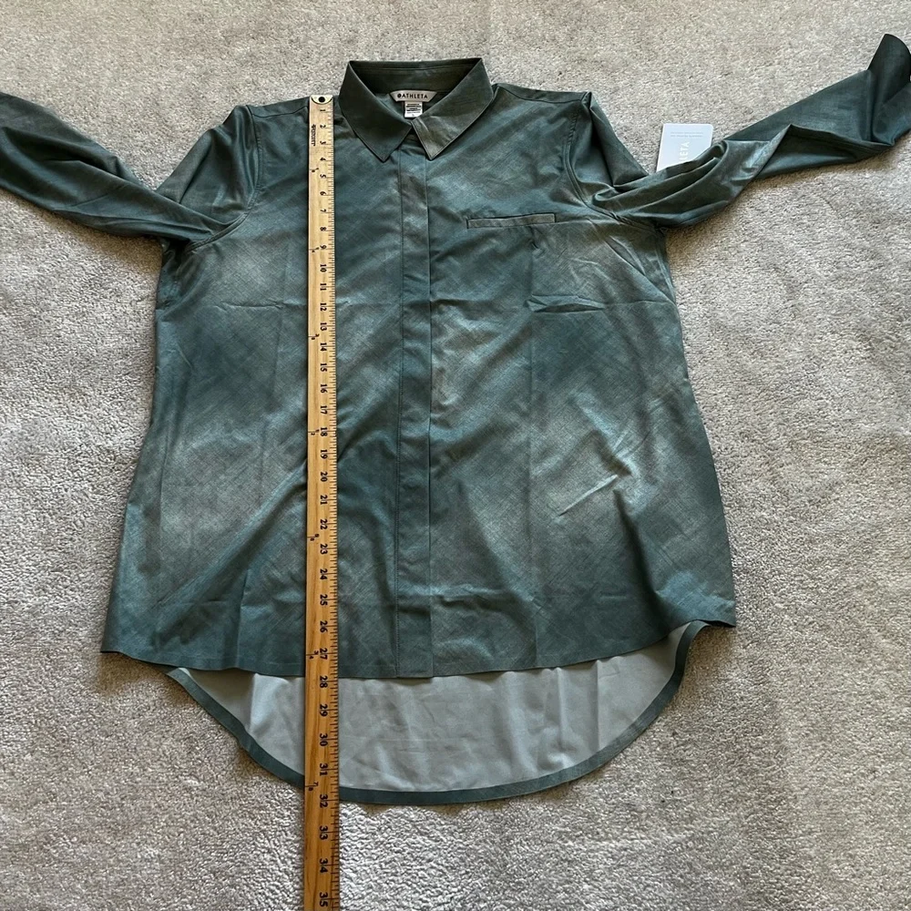 ATHLETA NWT URBANITE TOP SIZE LARGE SPORTY ACTIVE ATHLEISURE OUTDOORS - Picture 7 of 8